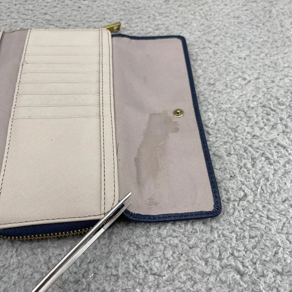 FOSSIL Leather Women Wallet Zip Around Clutch Blue Lining Cards ID Divider Boho‎